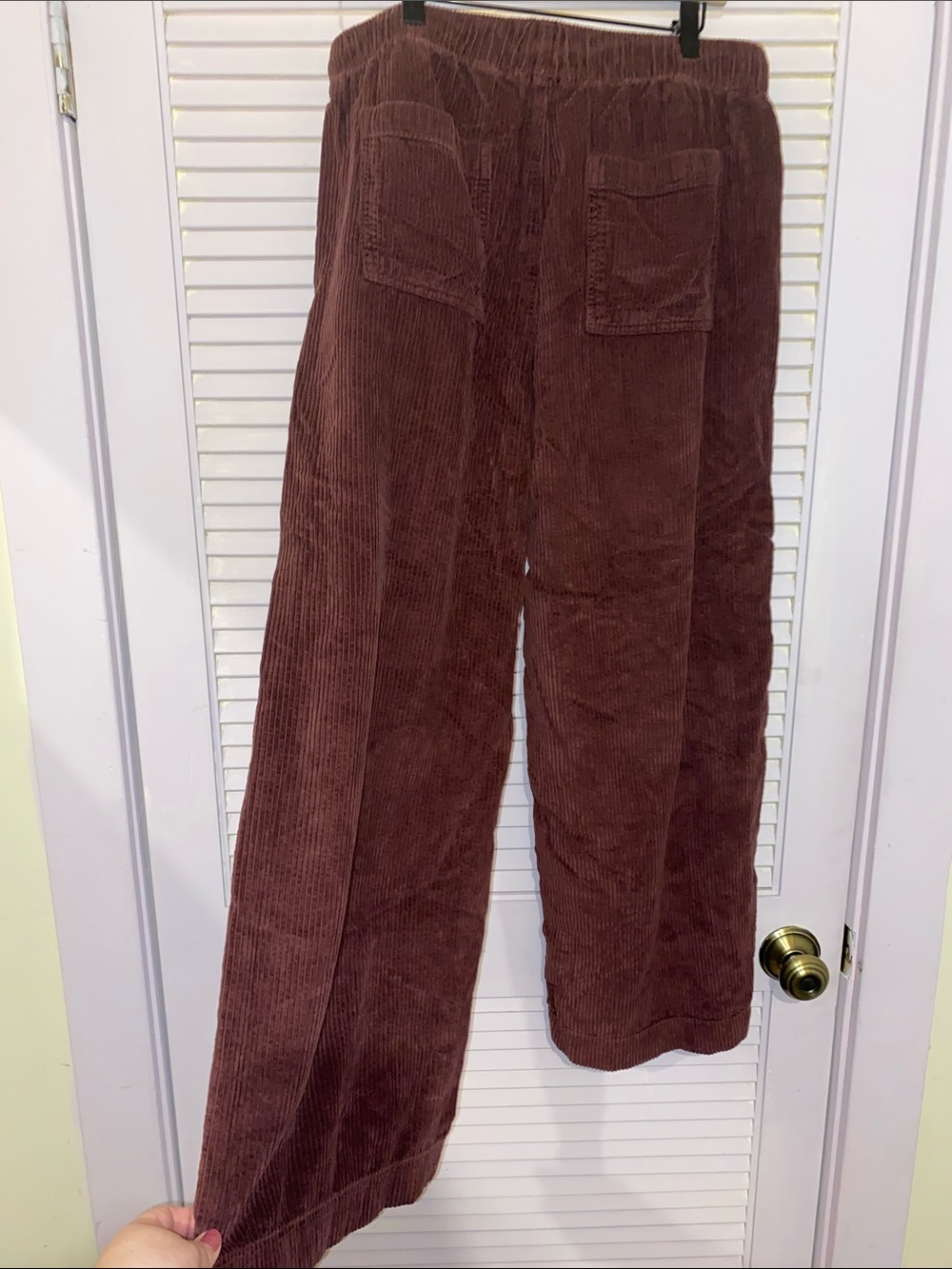 American Eagle Soft Wide Leg Corduroy Pants Burgundy